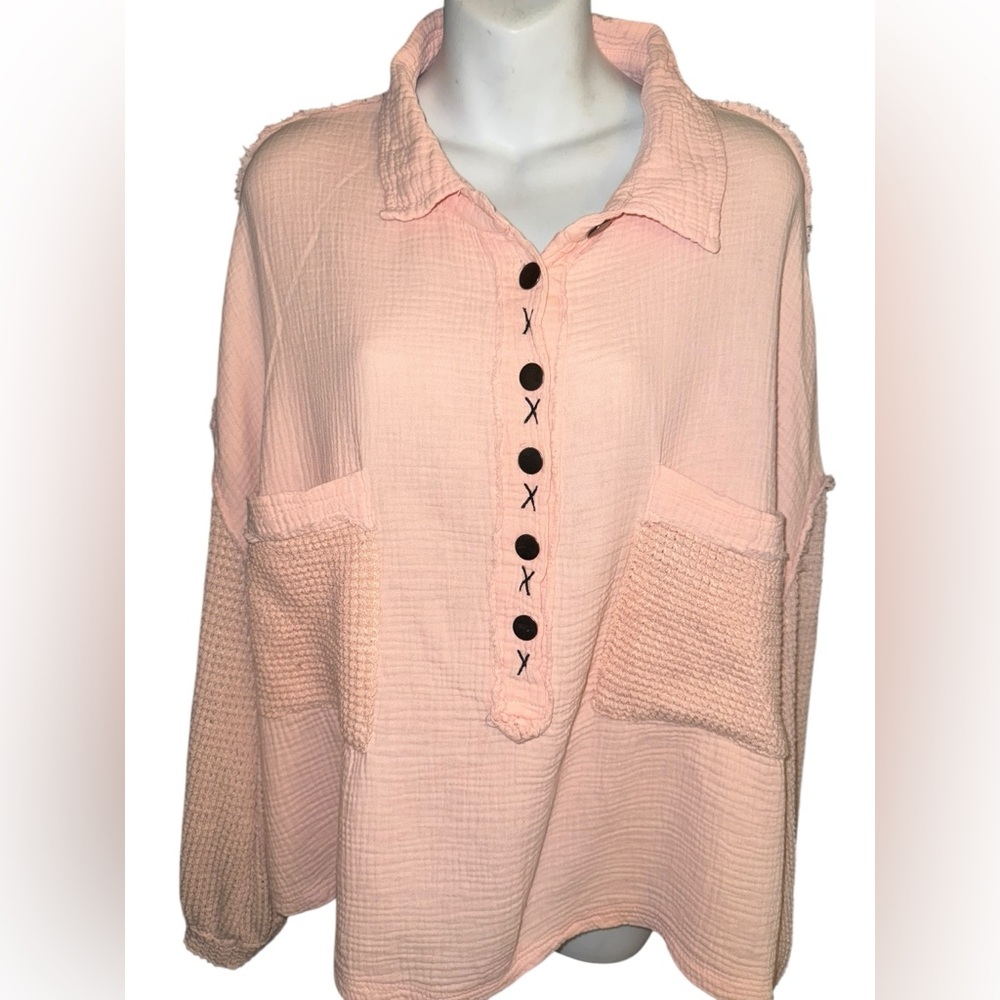 POL  Cotton Gauzy Style Buttonfront Loose Fit Pink Button-Up Waffle Knit Top - Picture 5 of 10